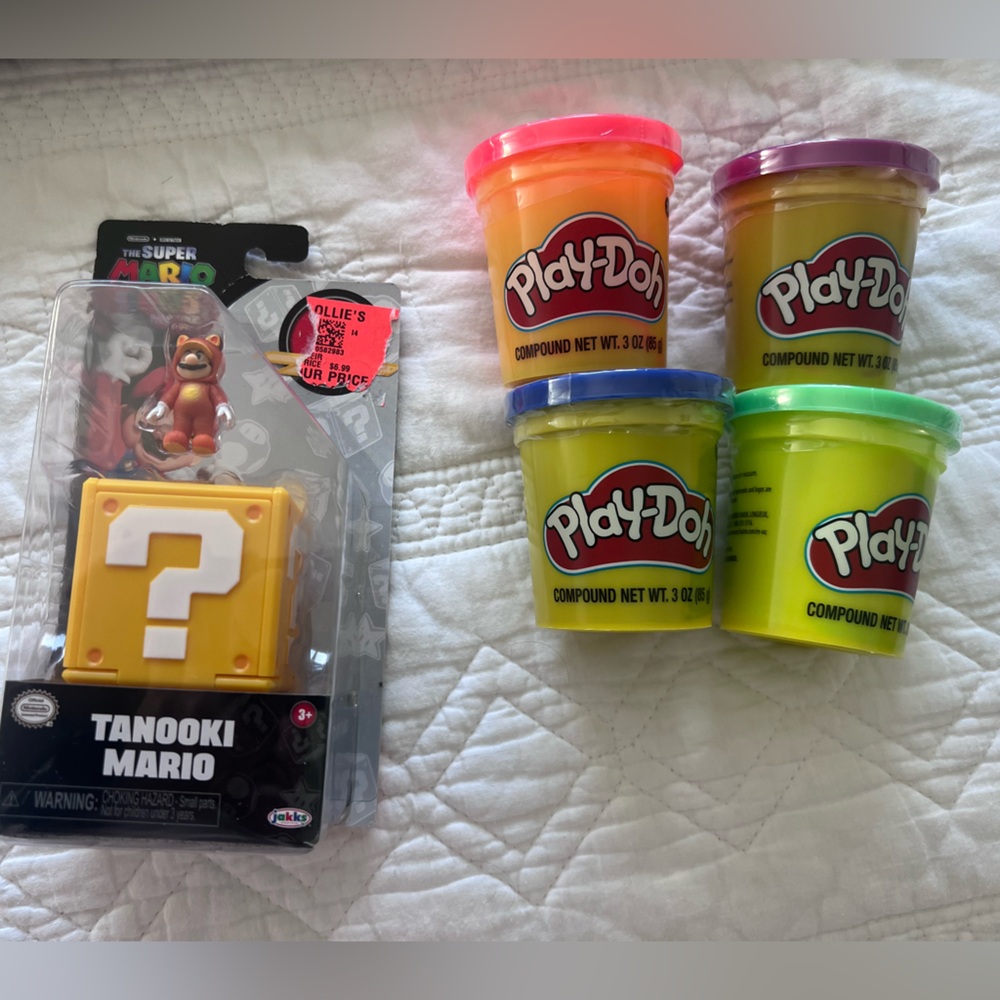 Play-Doh and Super Mario Tanooki Figure Set- Stocking Stuffer Bundle- Brand New